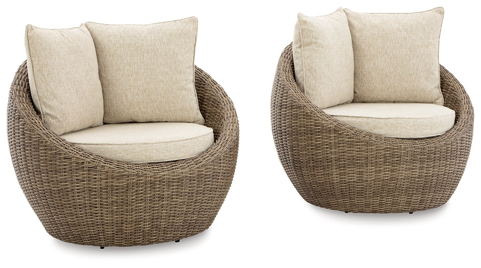 Danson Swivel Lounge w/Cushion (2/CN)