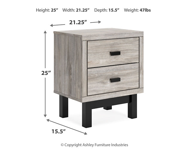 Vessalli King Panel Headboard with Mirrored Dresser, Chest and Nightstand