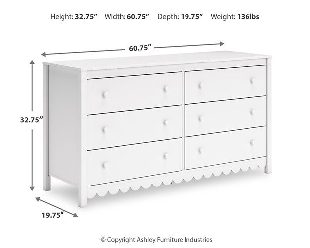 Hallityn Six Drawer Dresser