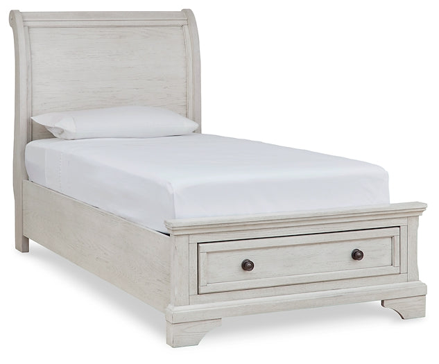 Robbinsdale  Sleigh Bed With Storage